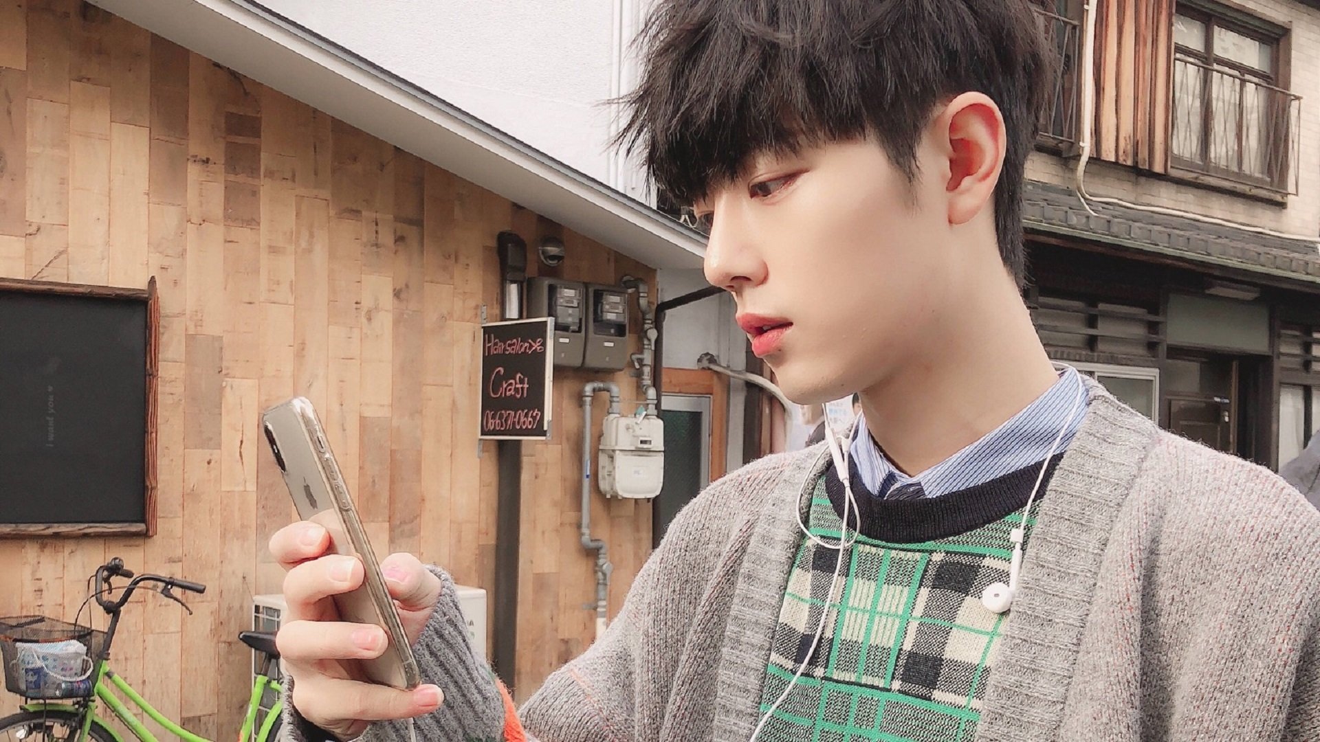 爱游戏娱乐网址-同曦队球队年轻球员迅速成长，同曦队教练组都有谁